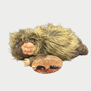 ANNE GEDDES 9” Sleeping Hedgehog Vintage Doll